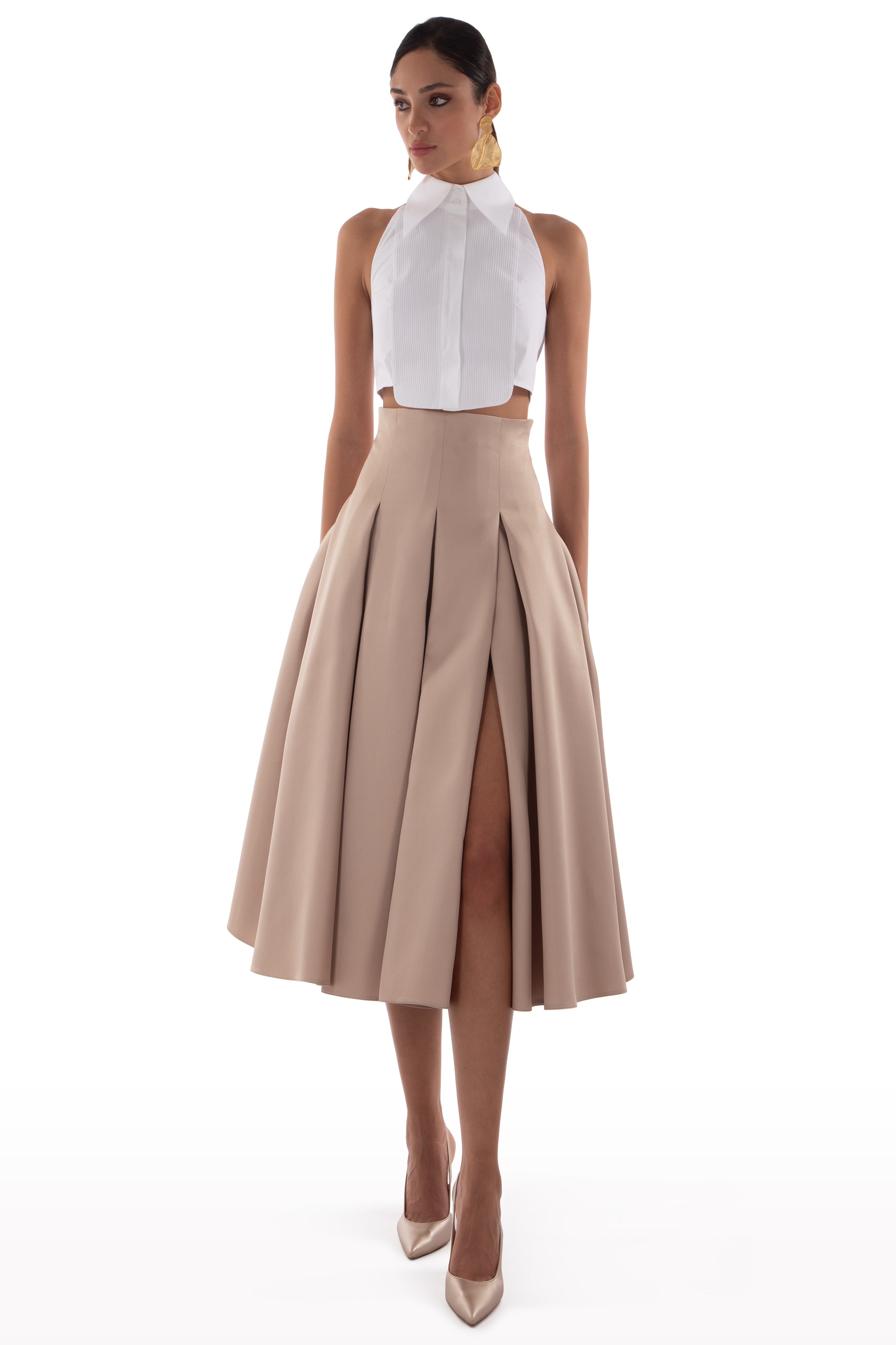 Satin pleated skirt with slit