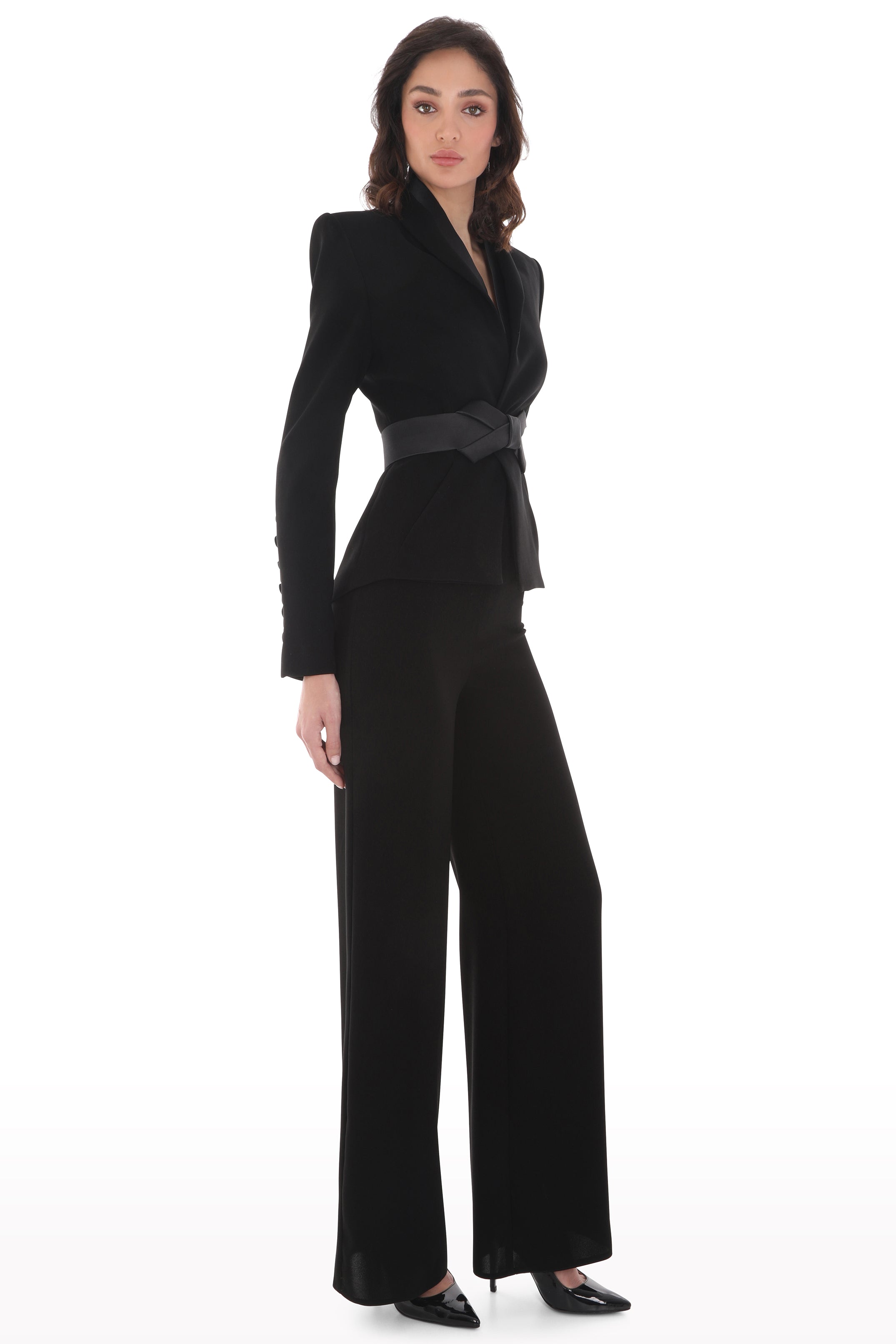 Black Contrast Belt Suit