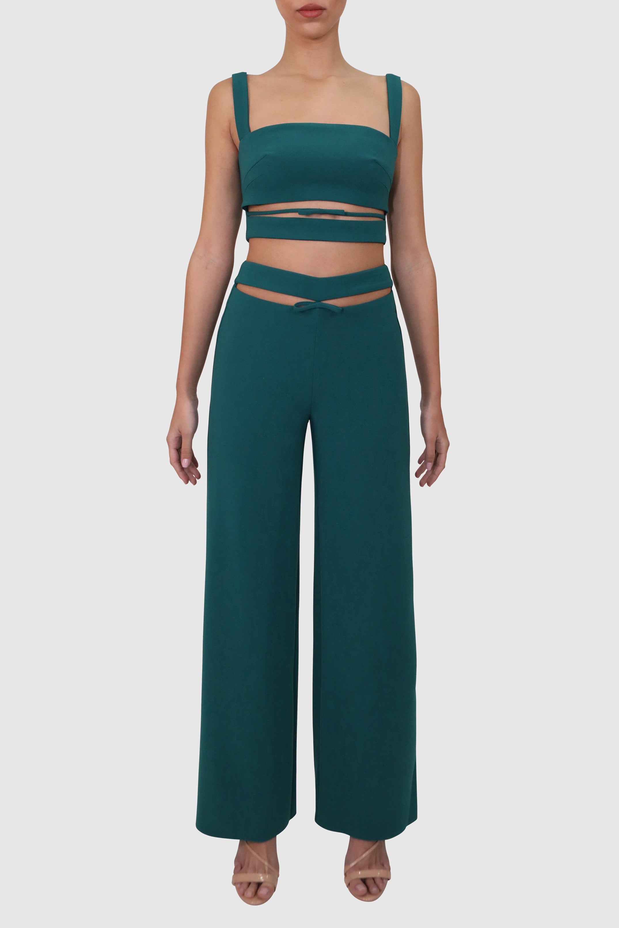 Cutout Bow Set