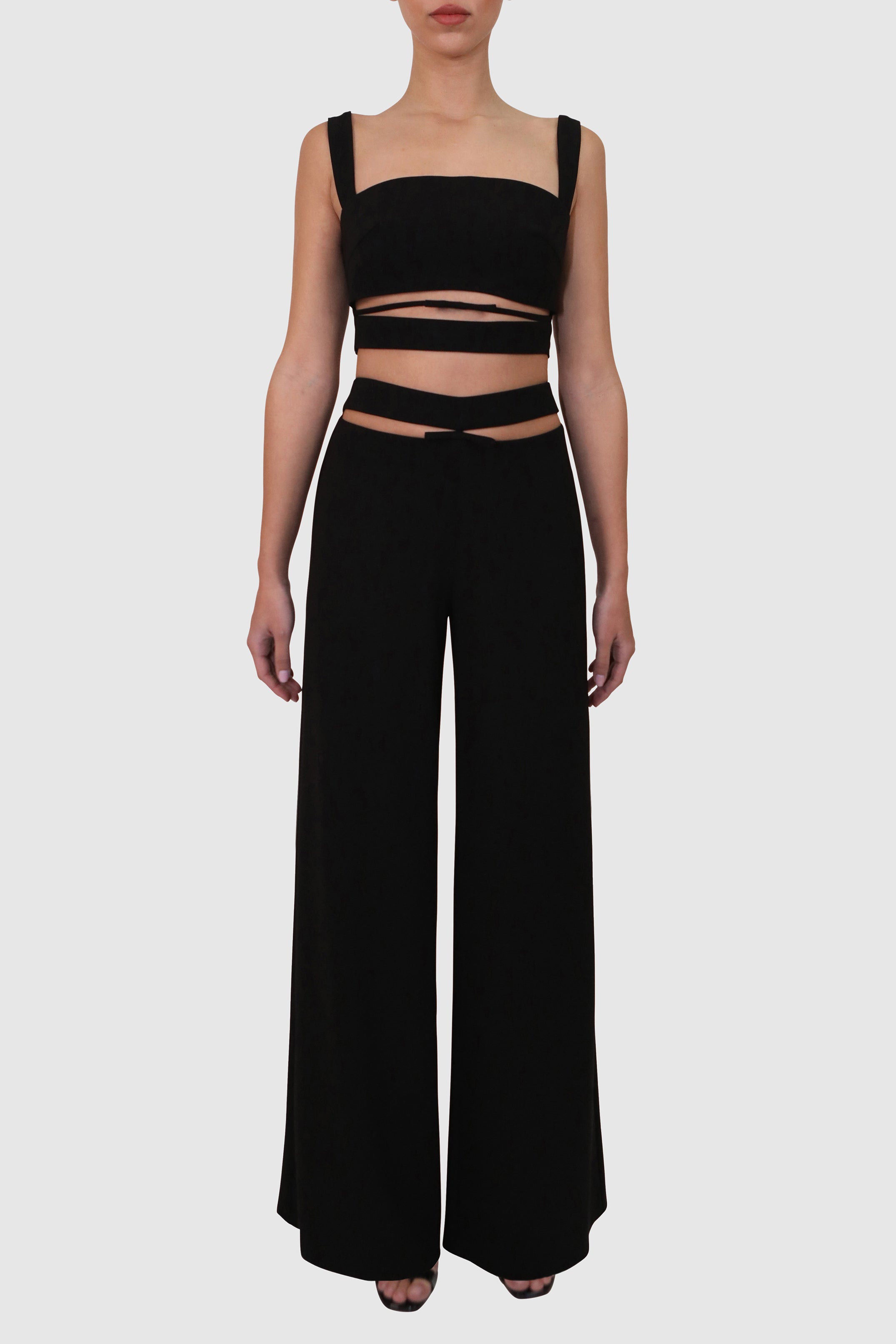 Cutout Bow Set