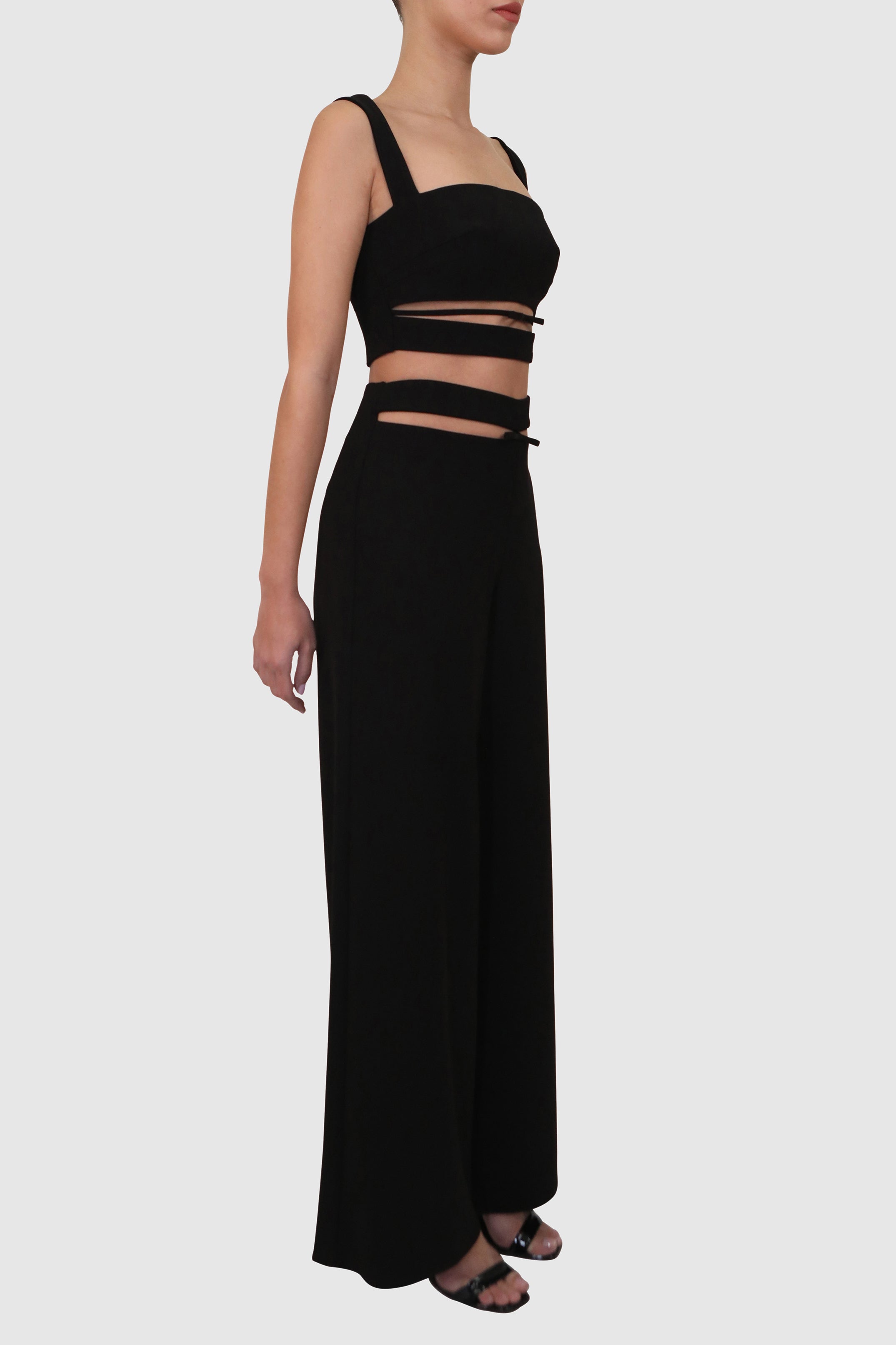 Cutout Bow Set