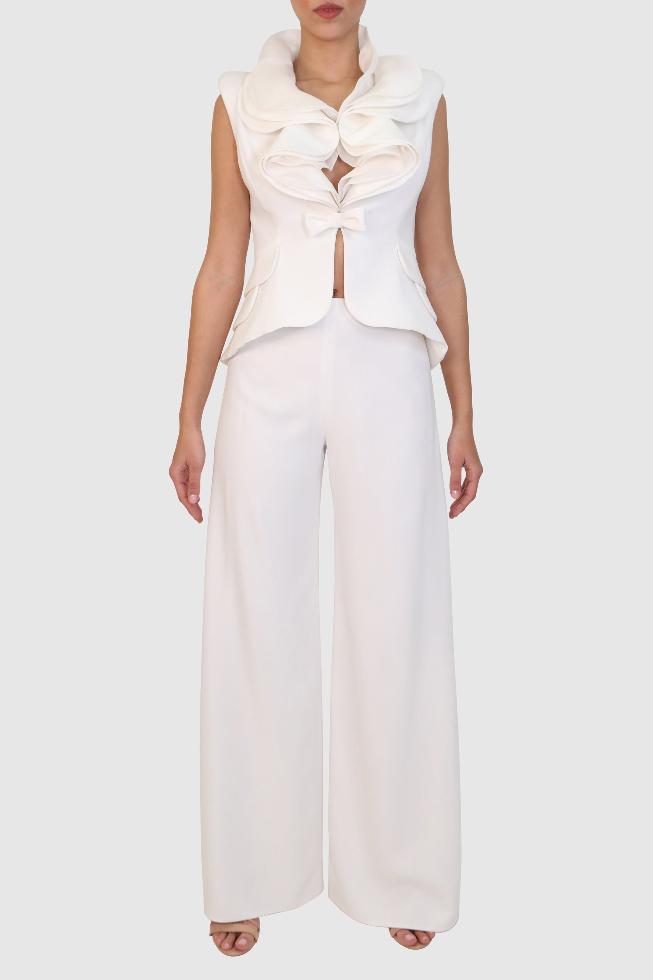 Ruffled Crepe suit